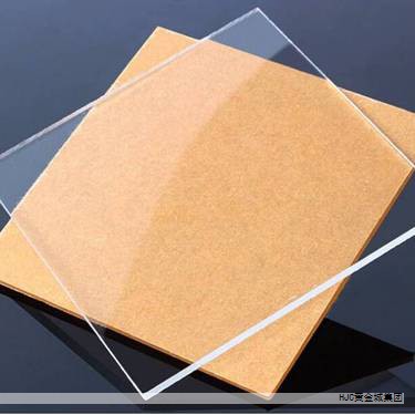 显示器是提升用户体验的关键部件之一，尽管市