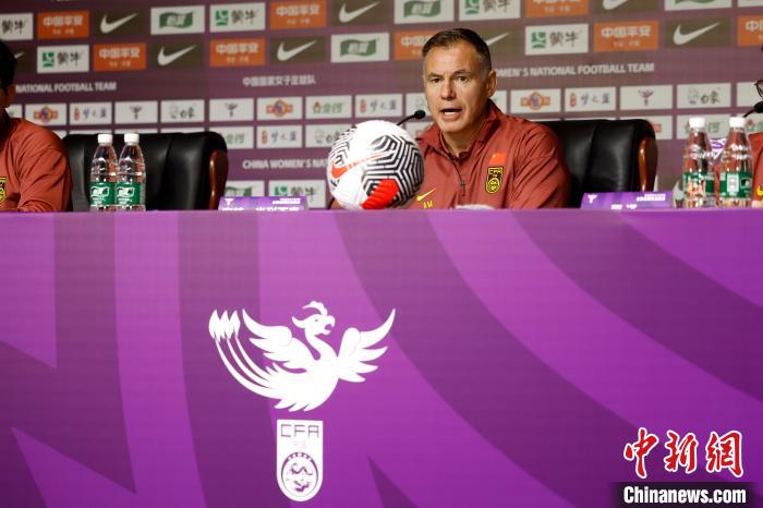 新任主帅米利西奇以现代打法与系统训练备战2