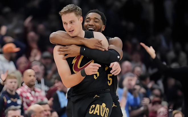 哈登26+7+12助攻率队大胜 骑士双核合砍68分破质疑