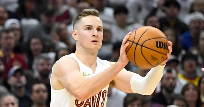 哈登26+7+12助攻率队大胜 骑士双核合砍68分破质疑