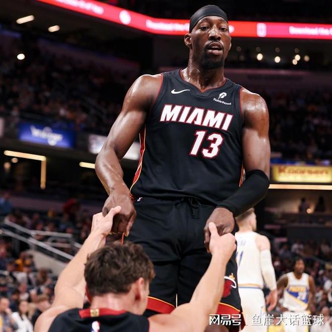 NBA常规赛落幕：快船五连胜登顶西部第八，雄鹿