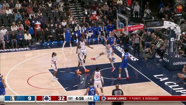 18岁Flagg隔扣2米13Lopez，雄鹿赛后沉默